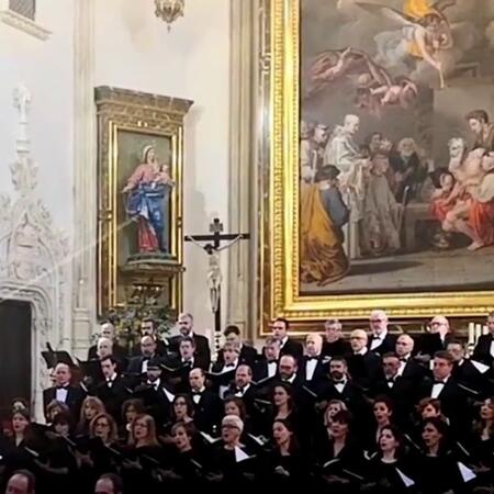 Requiem en Re menor KV 626 - W. A. Mozart (Introitus, Kyrie, Dies Irae)